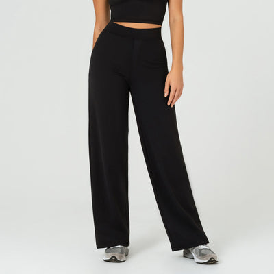 CHLOÉ SCARLETT - Relaxed Straight Pant